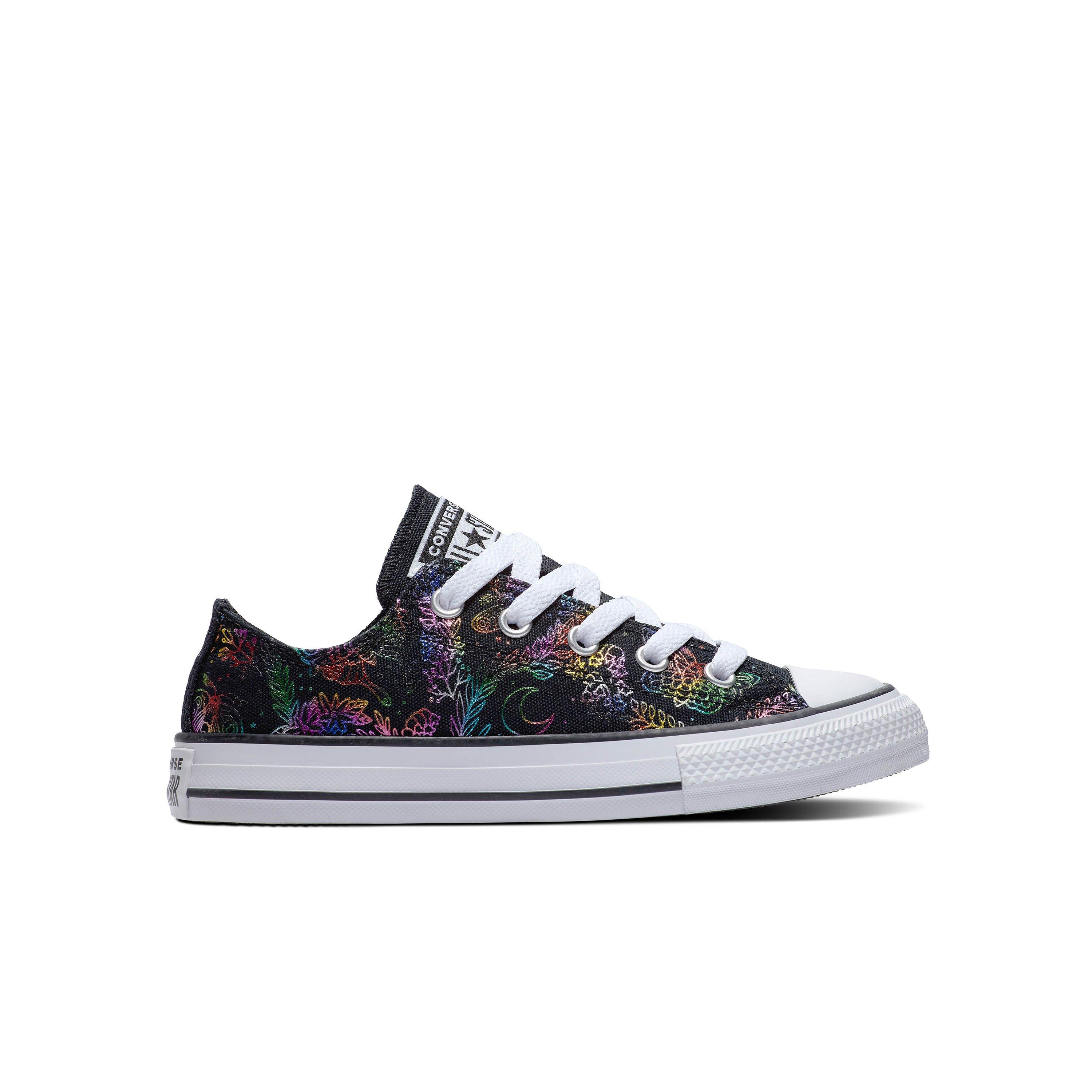 Rainbow colored hot sale chuck taylors